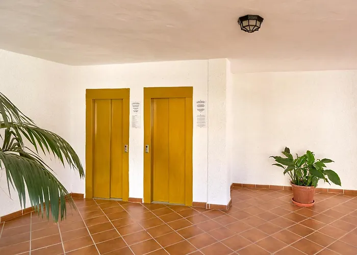 Apartment Carabeo 19 *